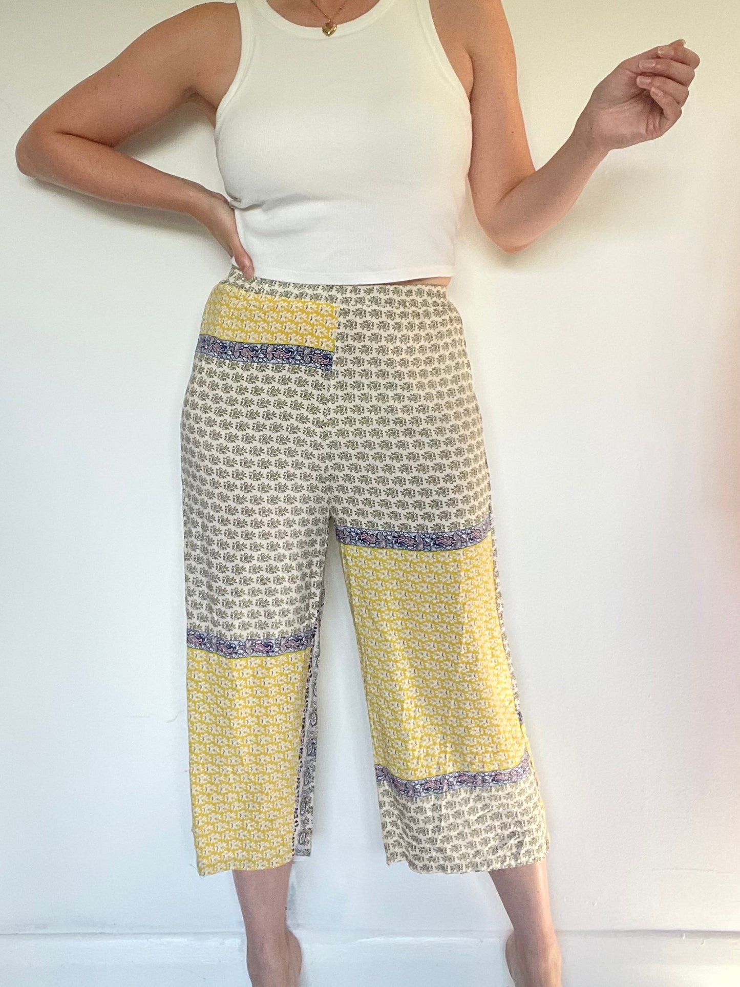 Cropped Trousers - Size Small