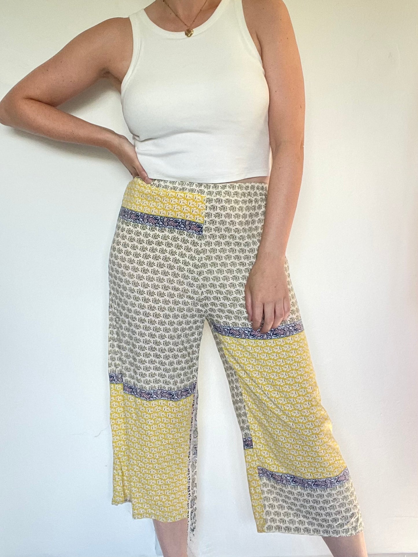 Cropped Trousers - Size Small