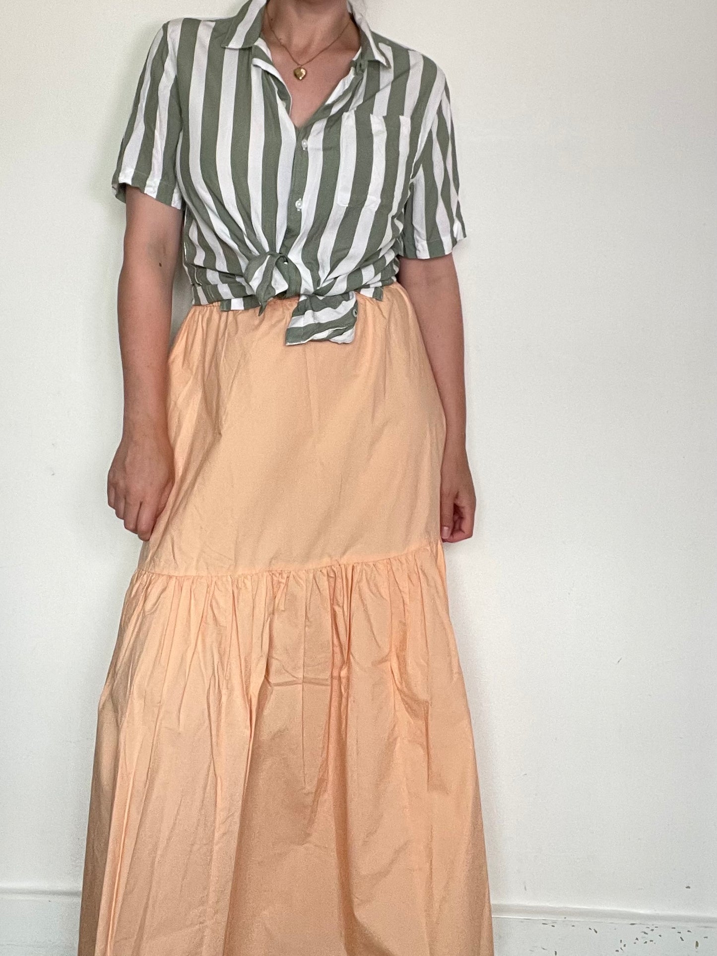 H&M Skirt NEW - Size Small