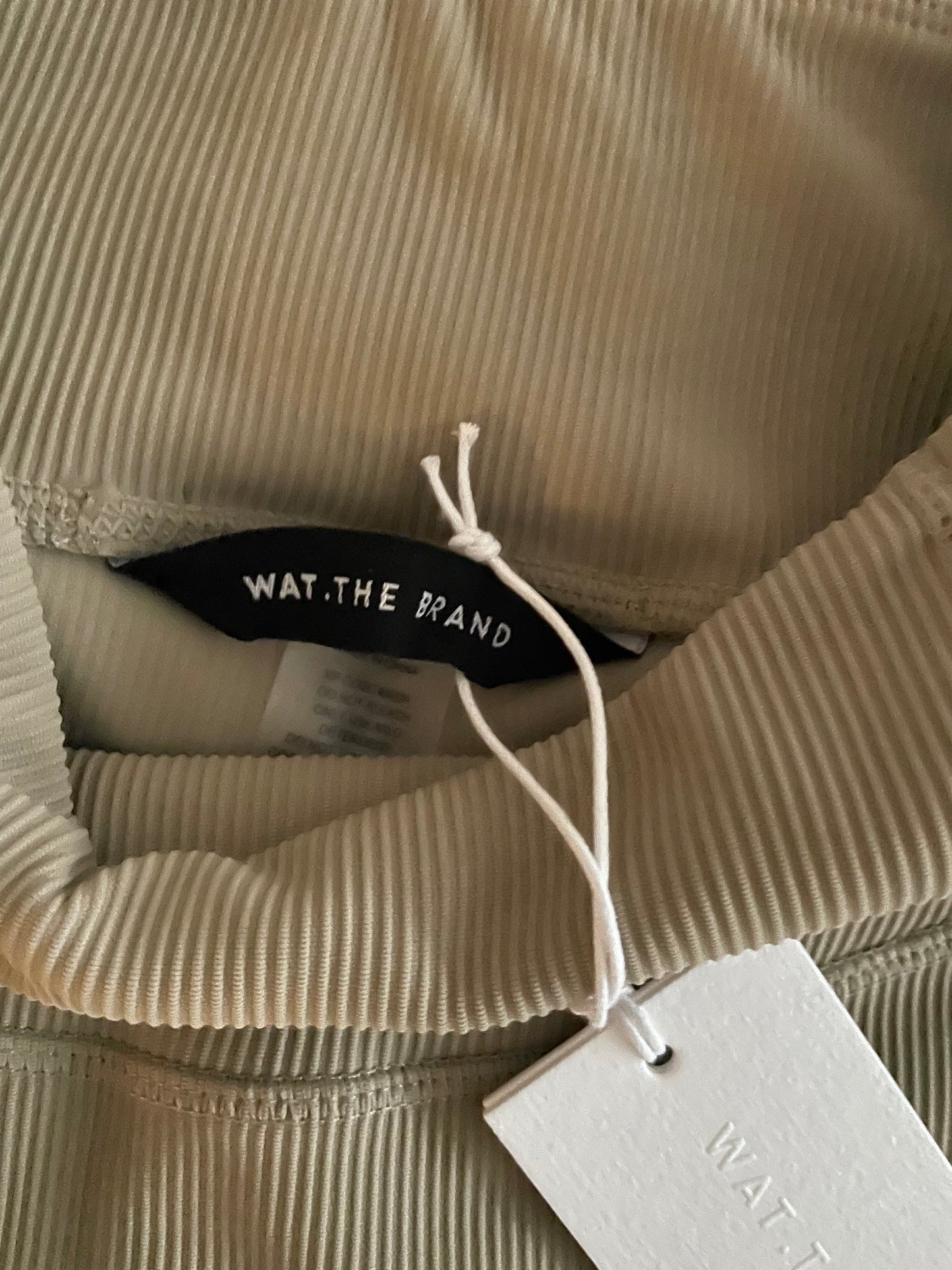 WAT The Brand Leggings NEW - Size XS