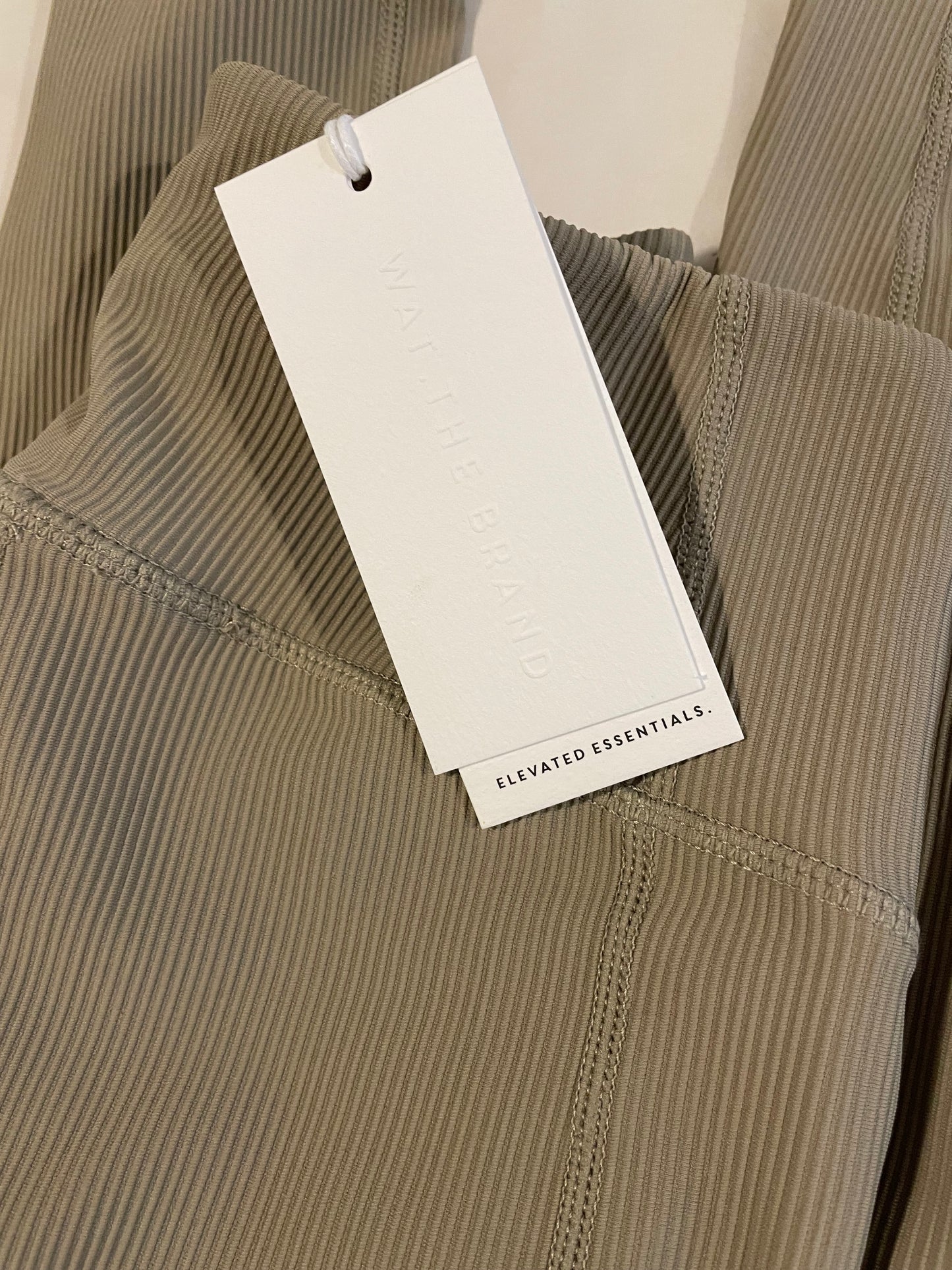 WAT The Brand Leggings NEW - Size XS