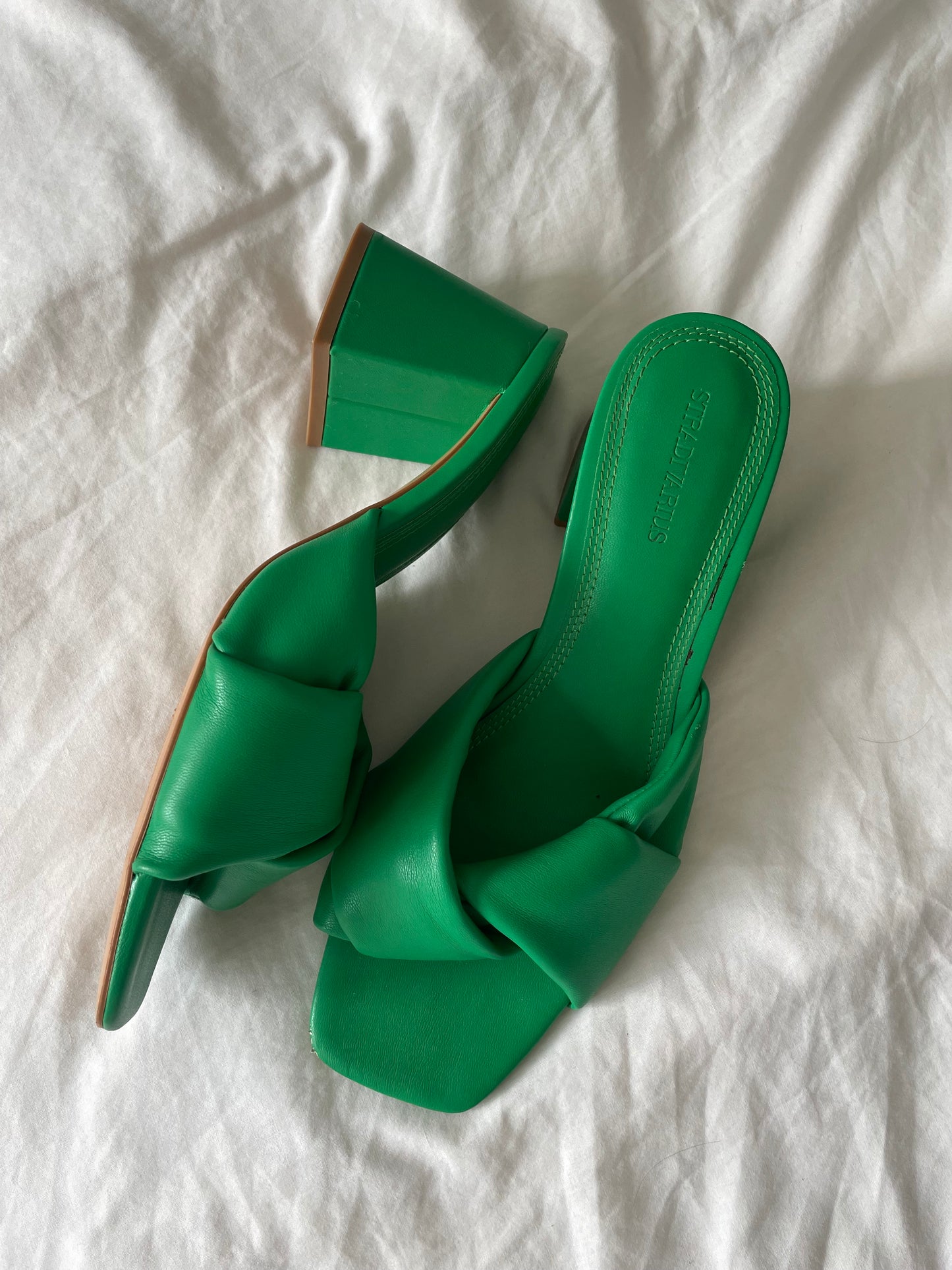 Stradivarius Heels - Size 6
