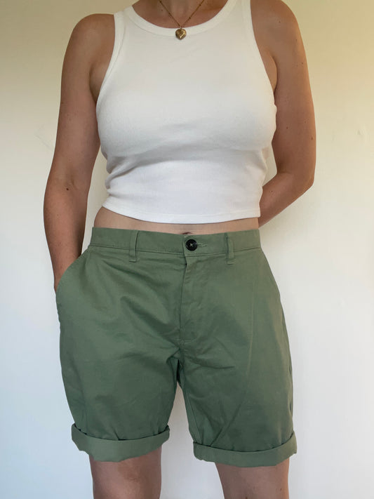 F&F Shorts - Size 18