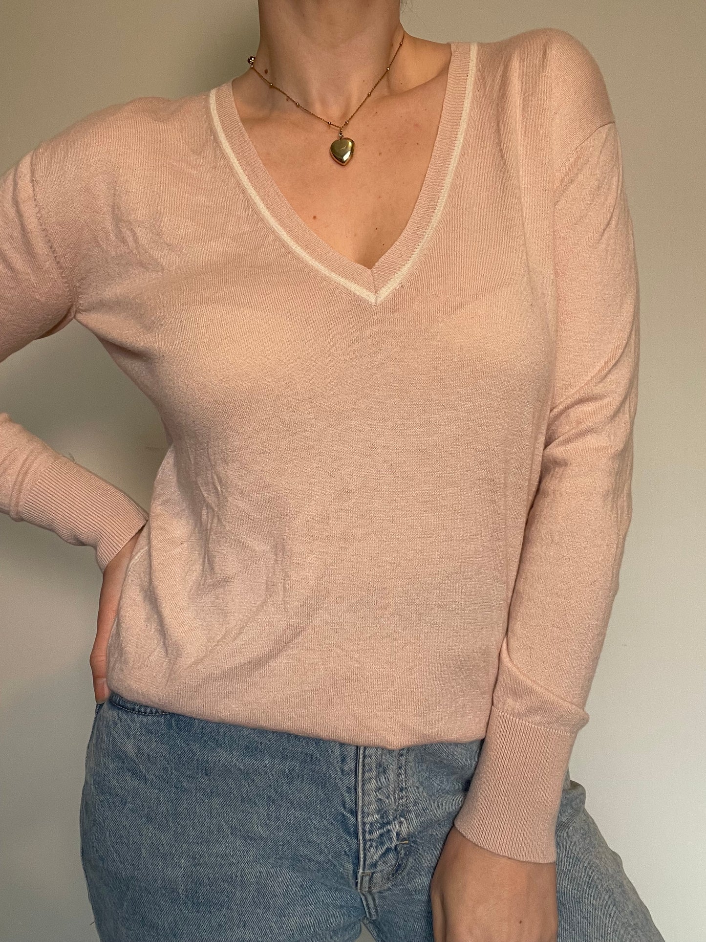 Hush Loose Fine Knit - Size 8