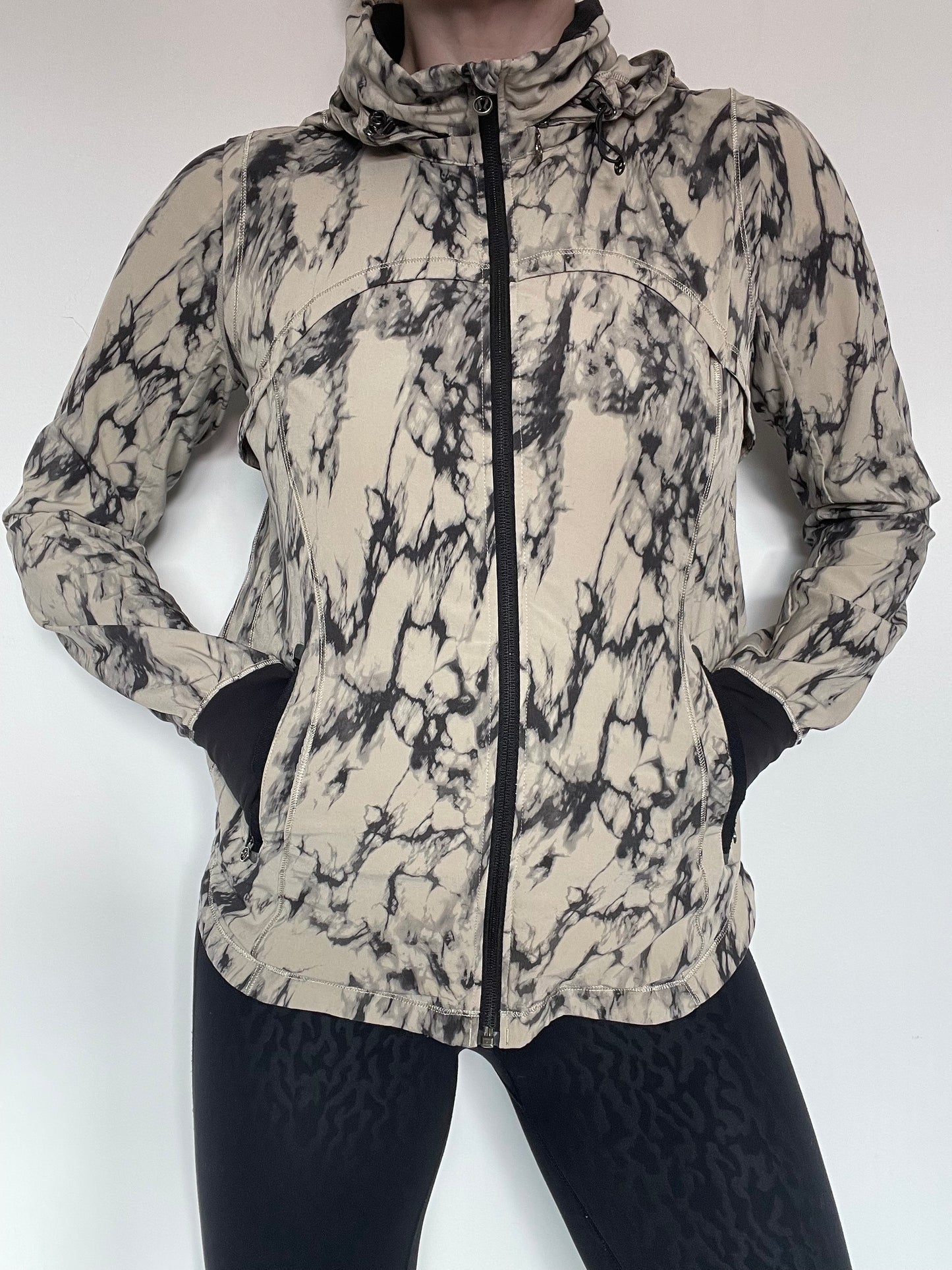 Lululemon Jacket - Size 12-14