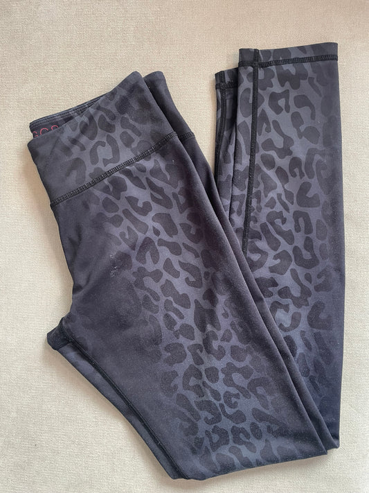Yoga Leggs Leggings - Size Small