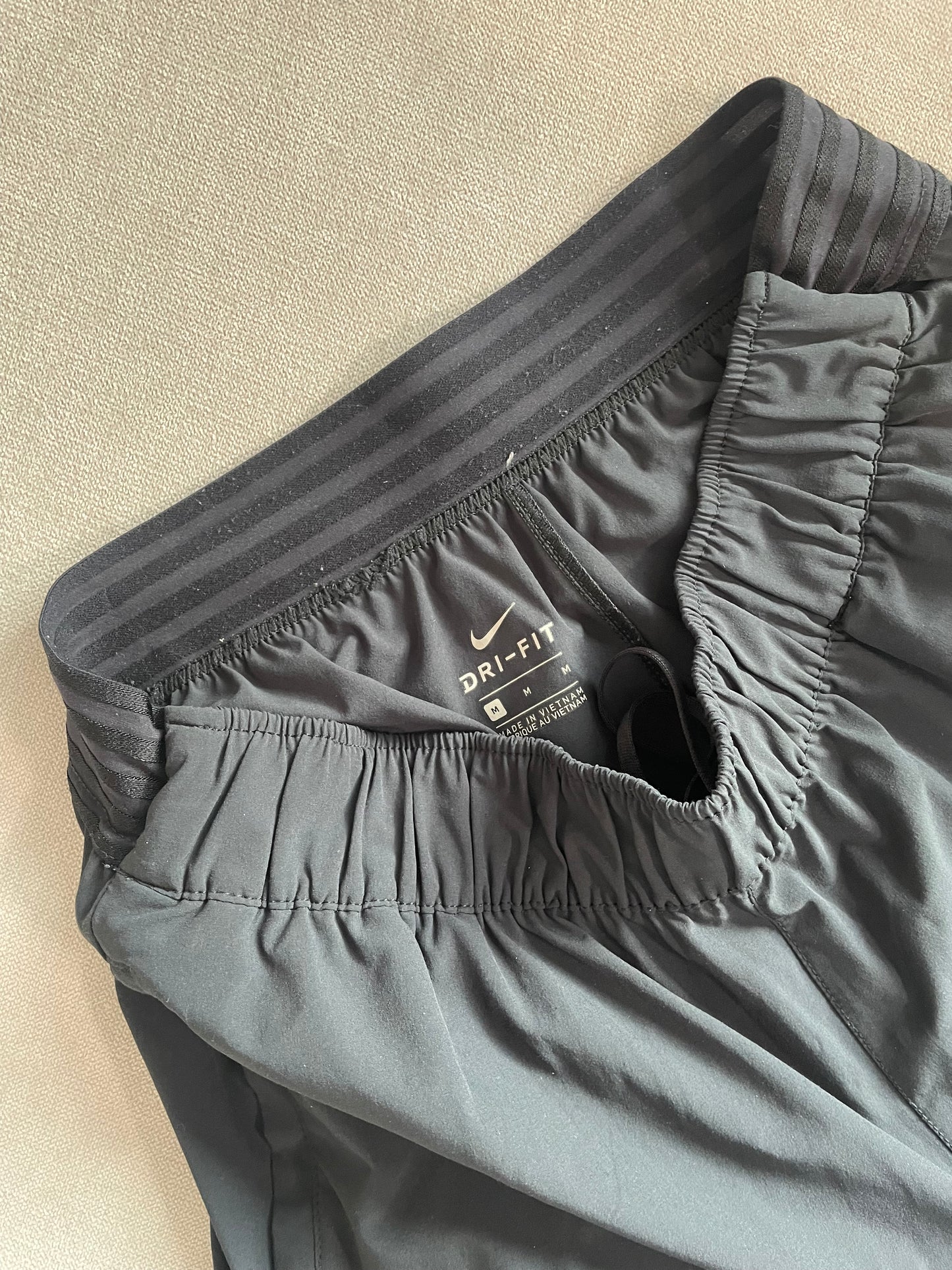 Nike Lightweight Trousers - Size M