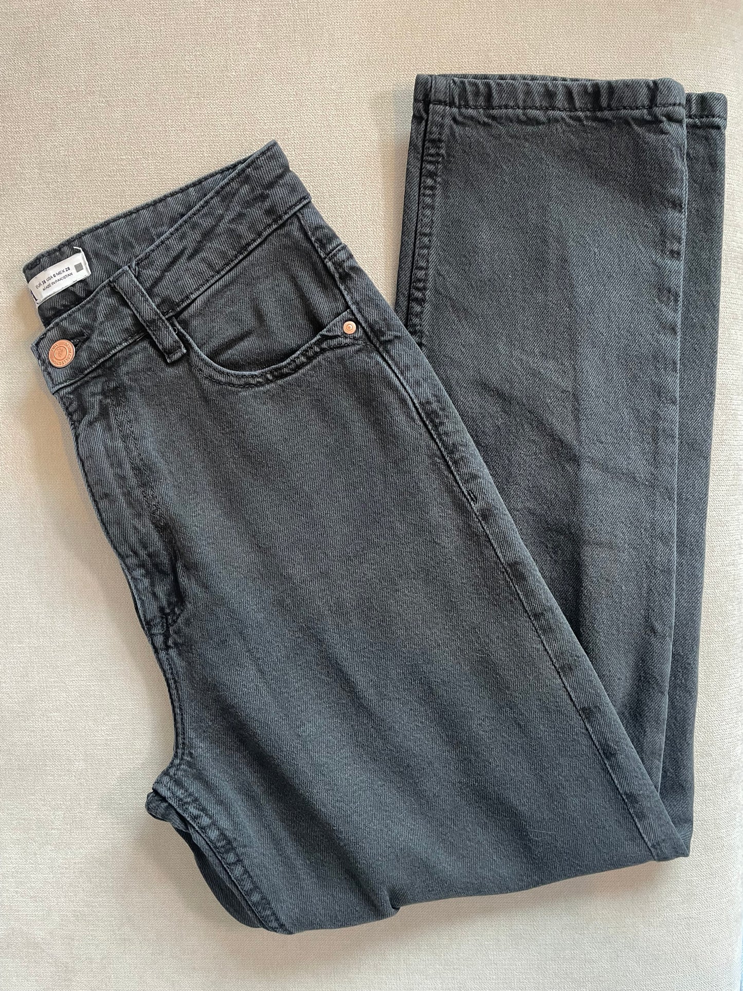 Zara Jeans - Size 10
