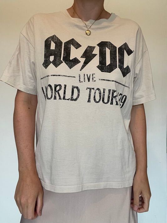 H&M T Shirt - Size M
