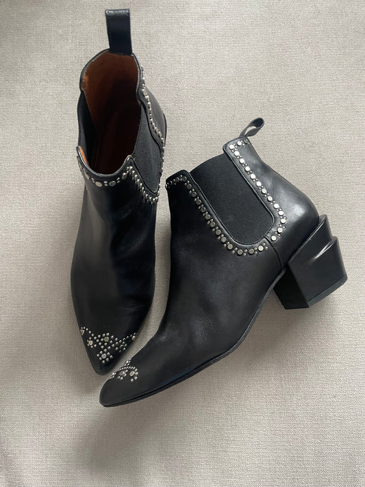 Robert Clergerie Boots - Size 6