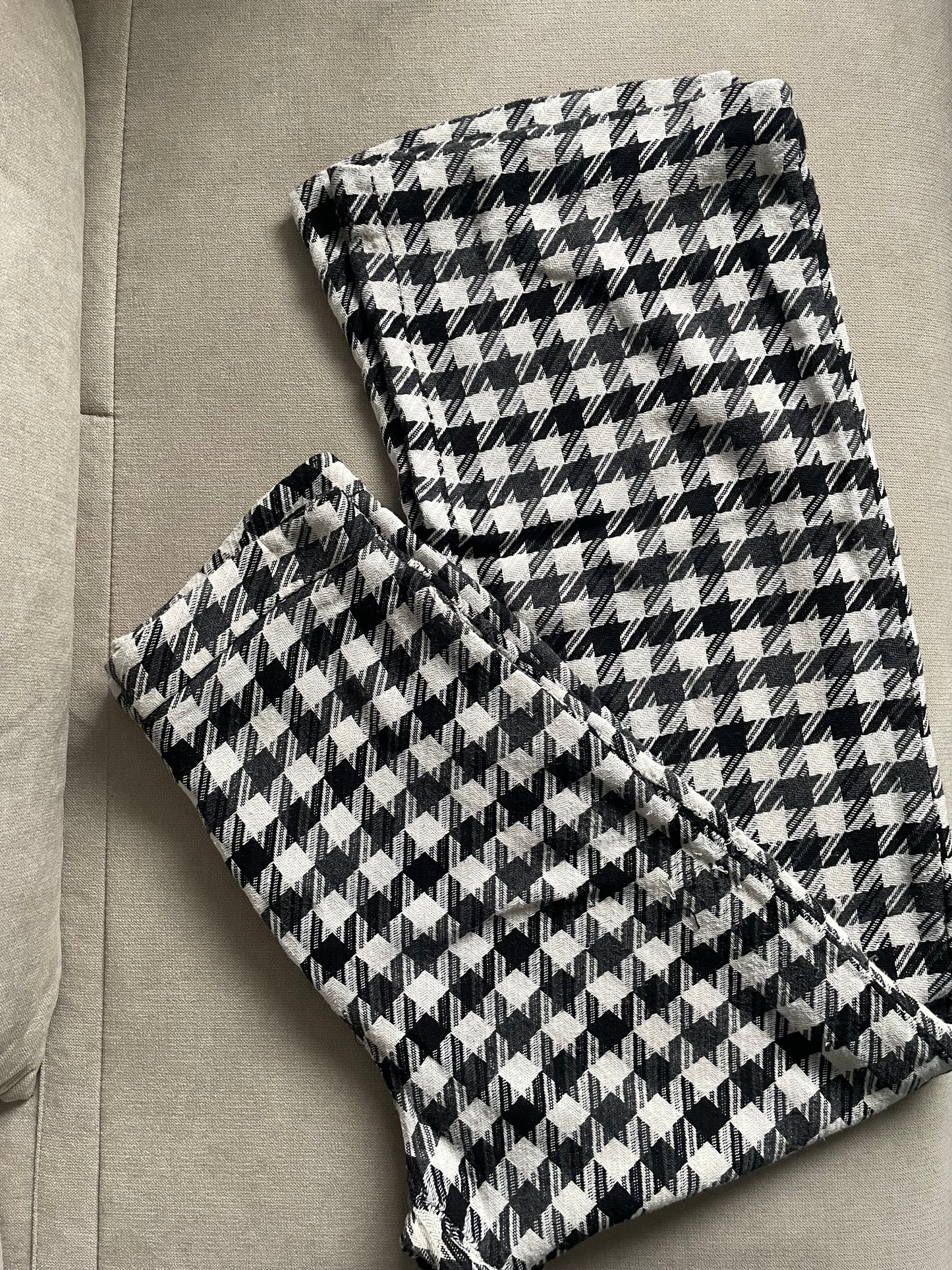 Zara Trousers - Size Small