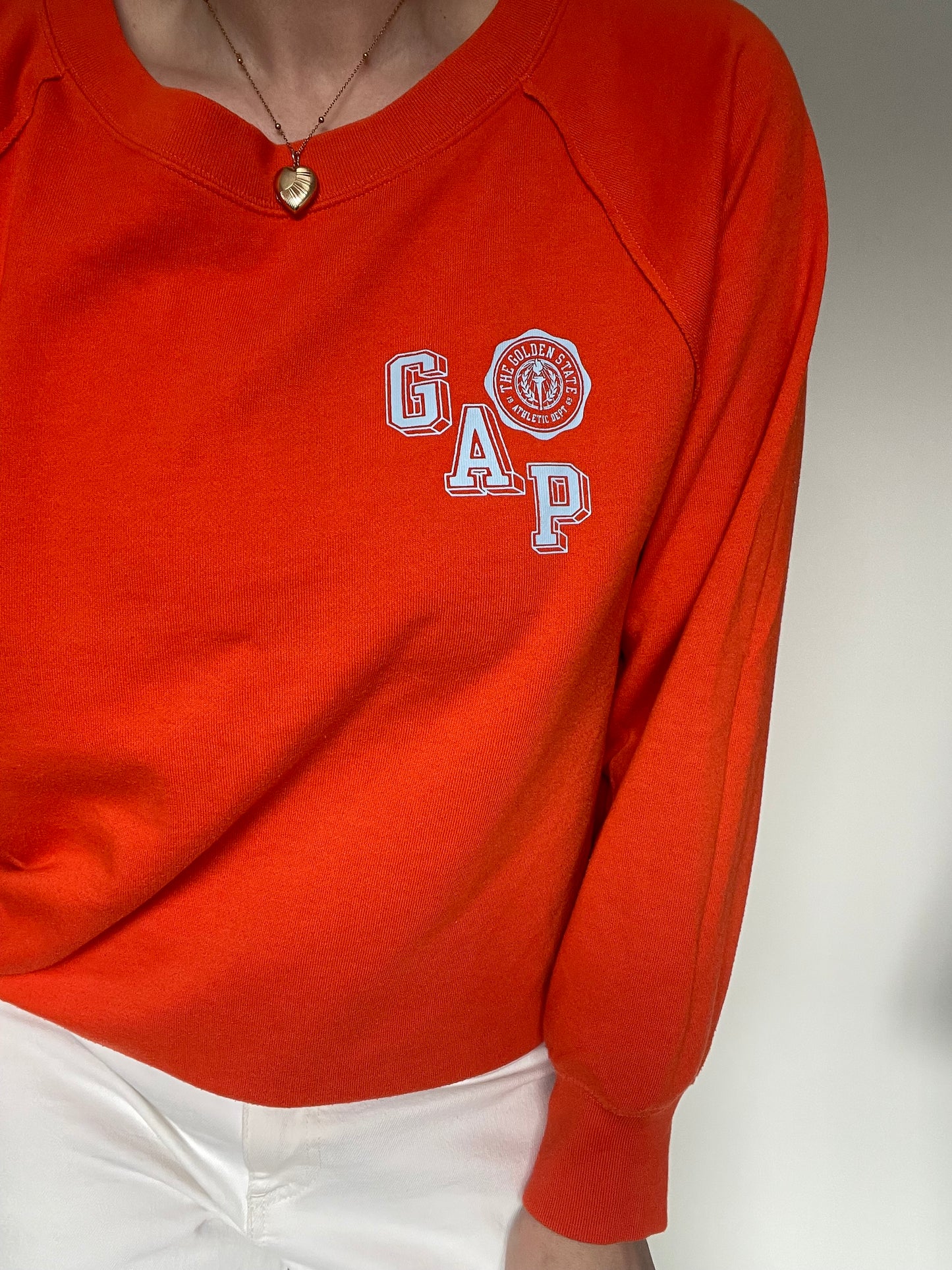 Gap Sweatshirt - Size M