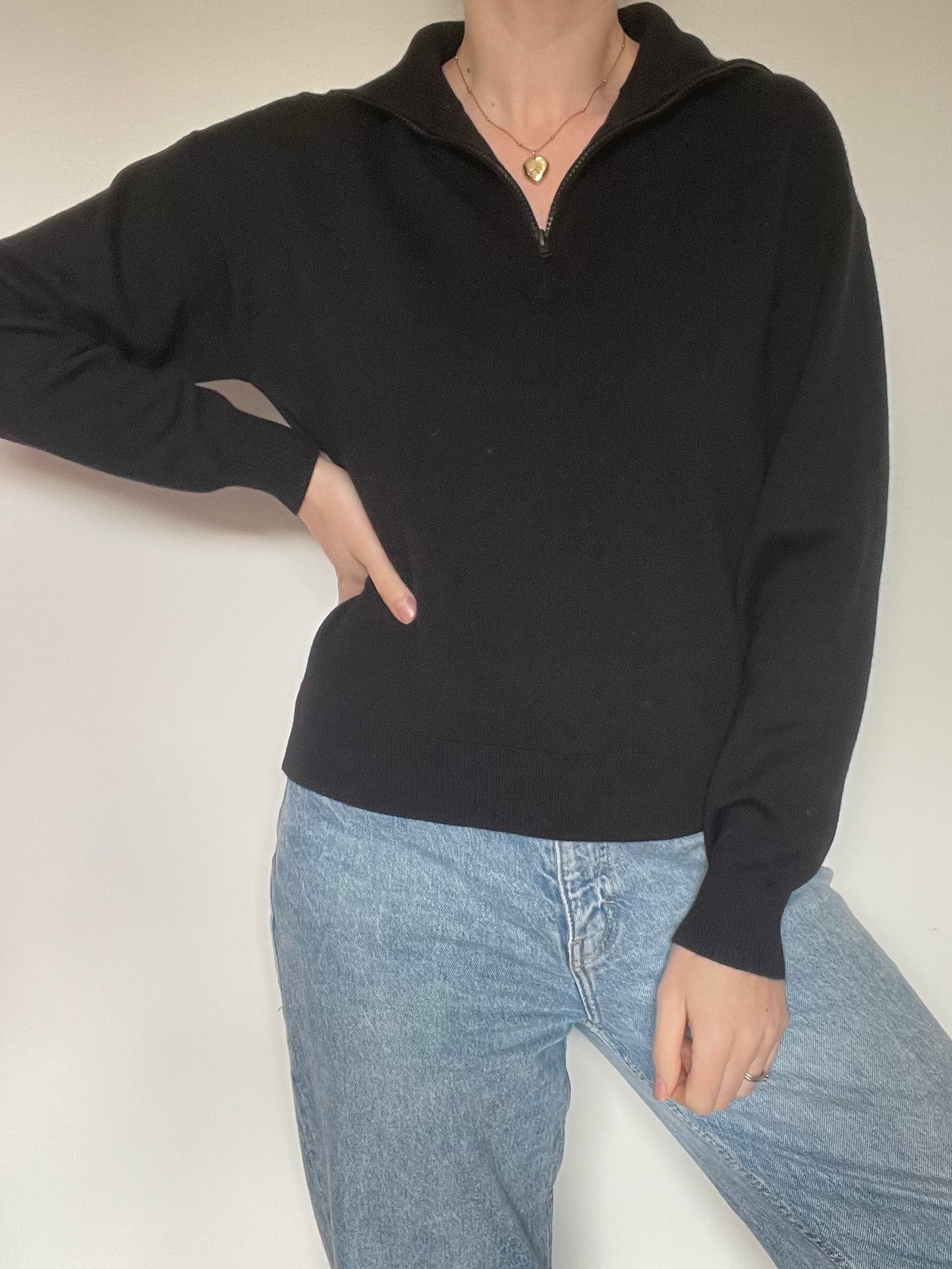 Uniqlo Quarter Zip - Size M