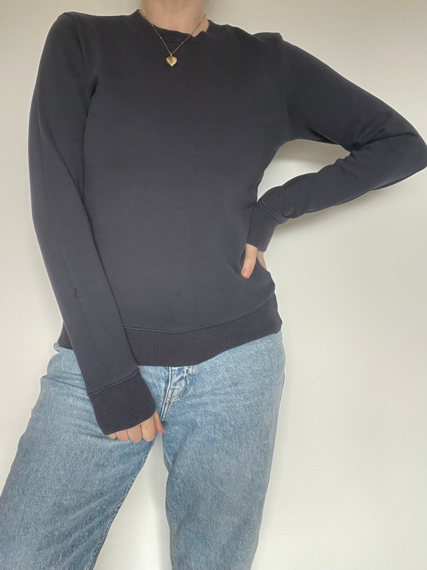 Arne Sweatshirt - Size Small