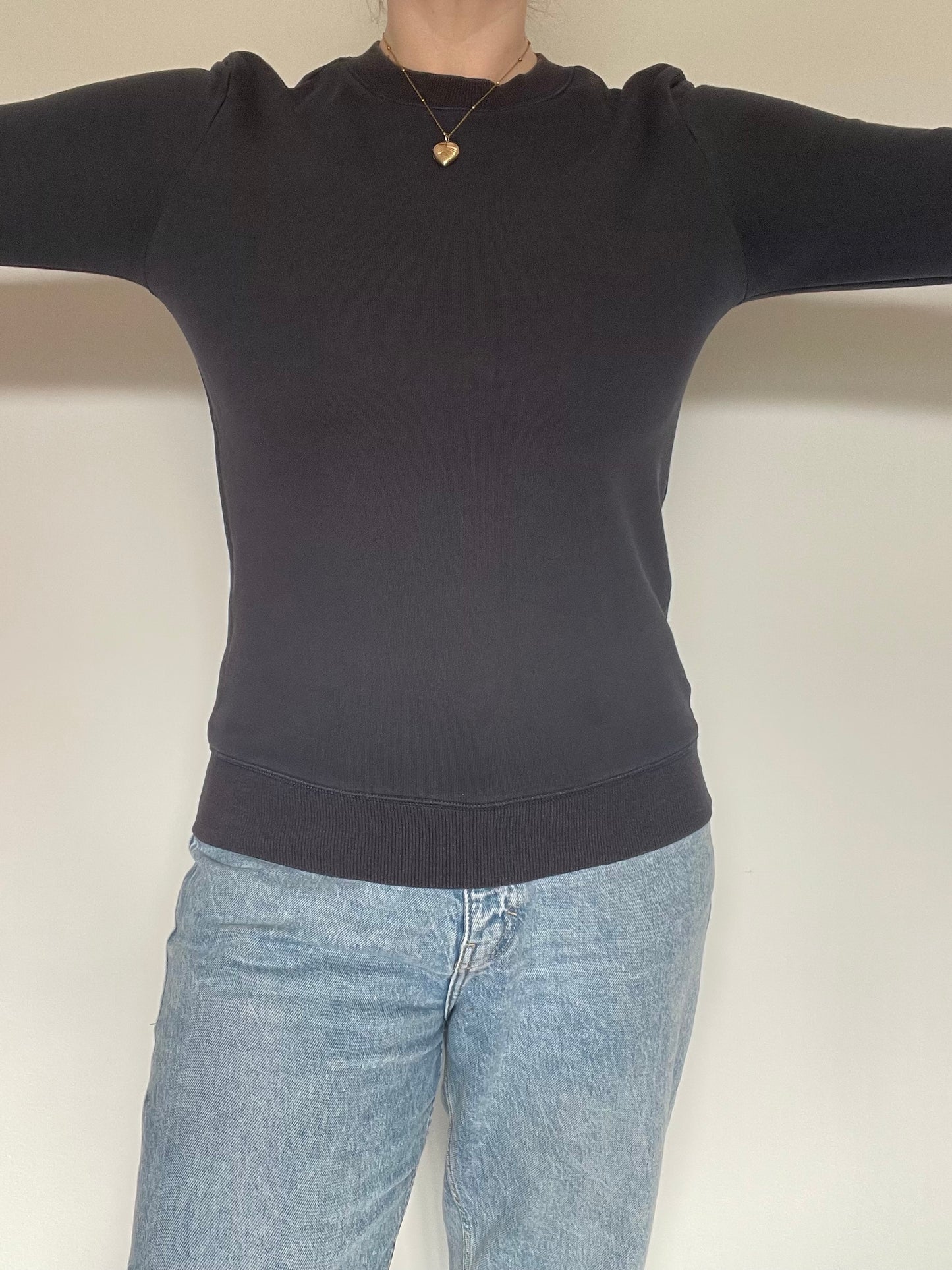 Arne Sweatshirt - Size Small