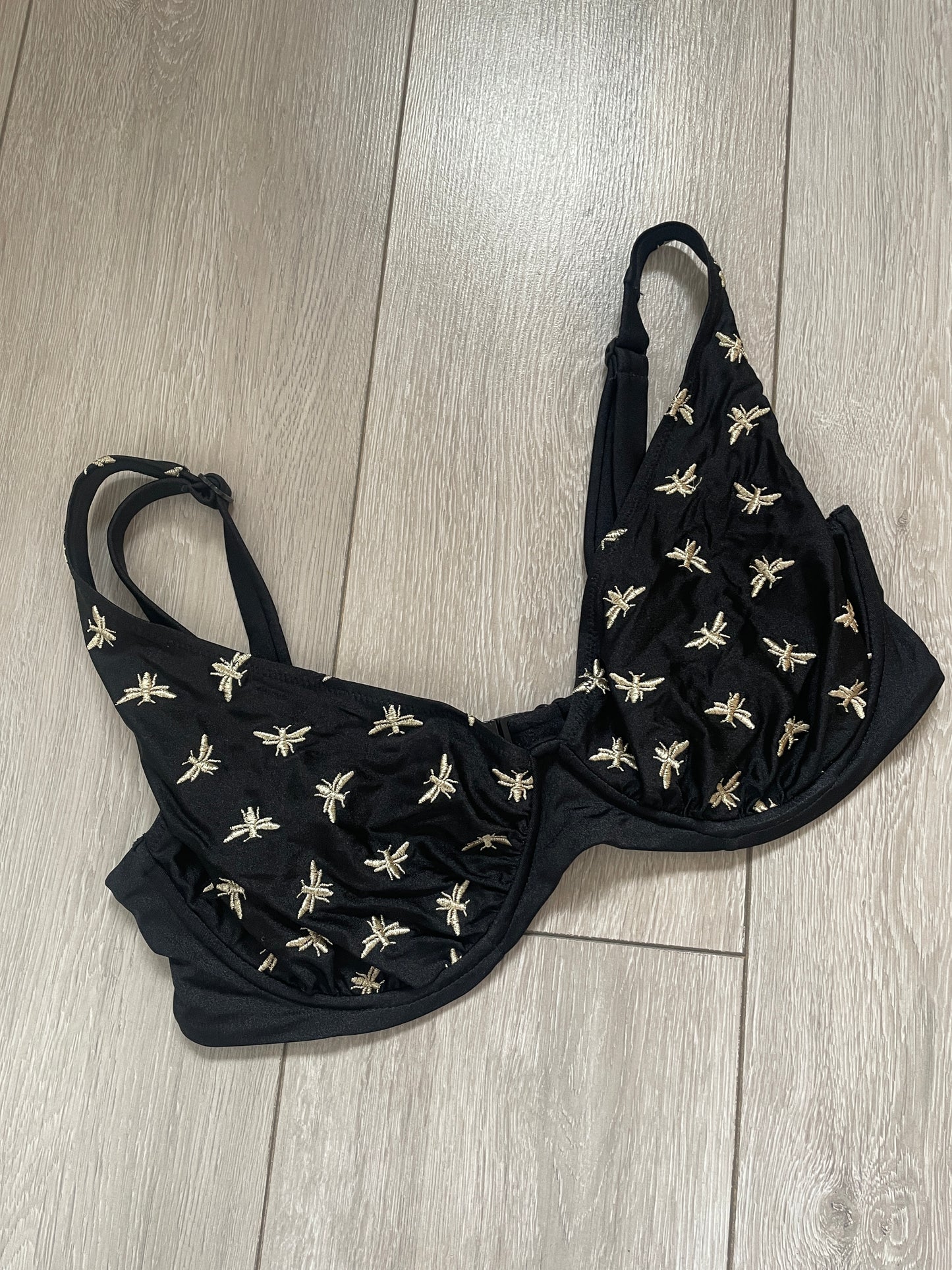 Calzedonia Bikini Top - Size 36D