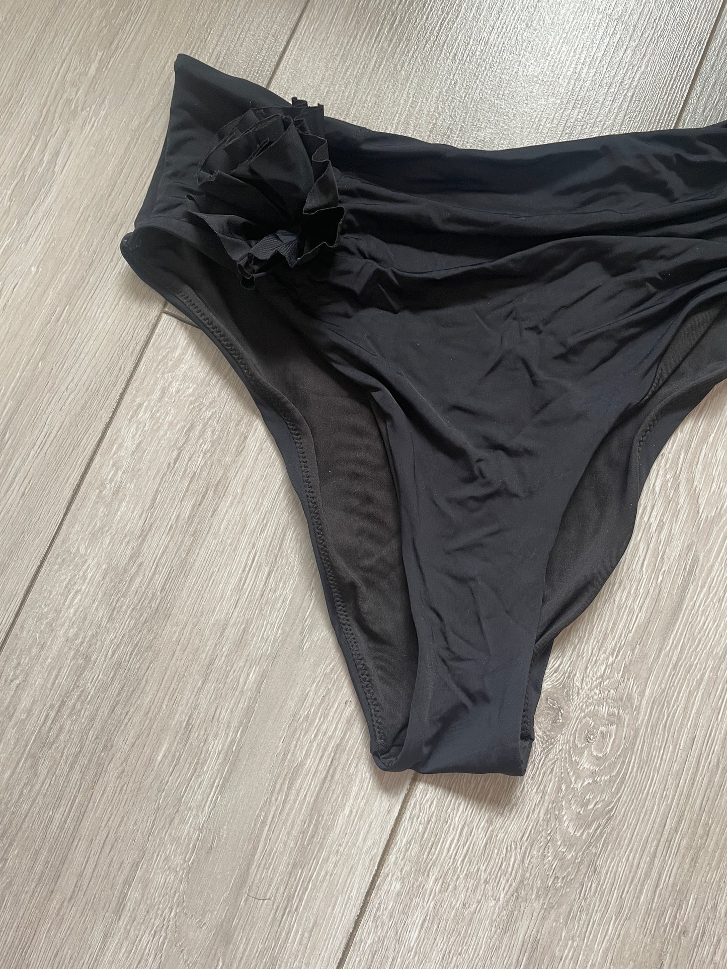 Calzedonia Bikini Bottoms - Size M