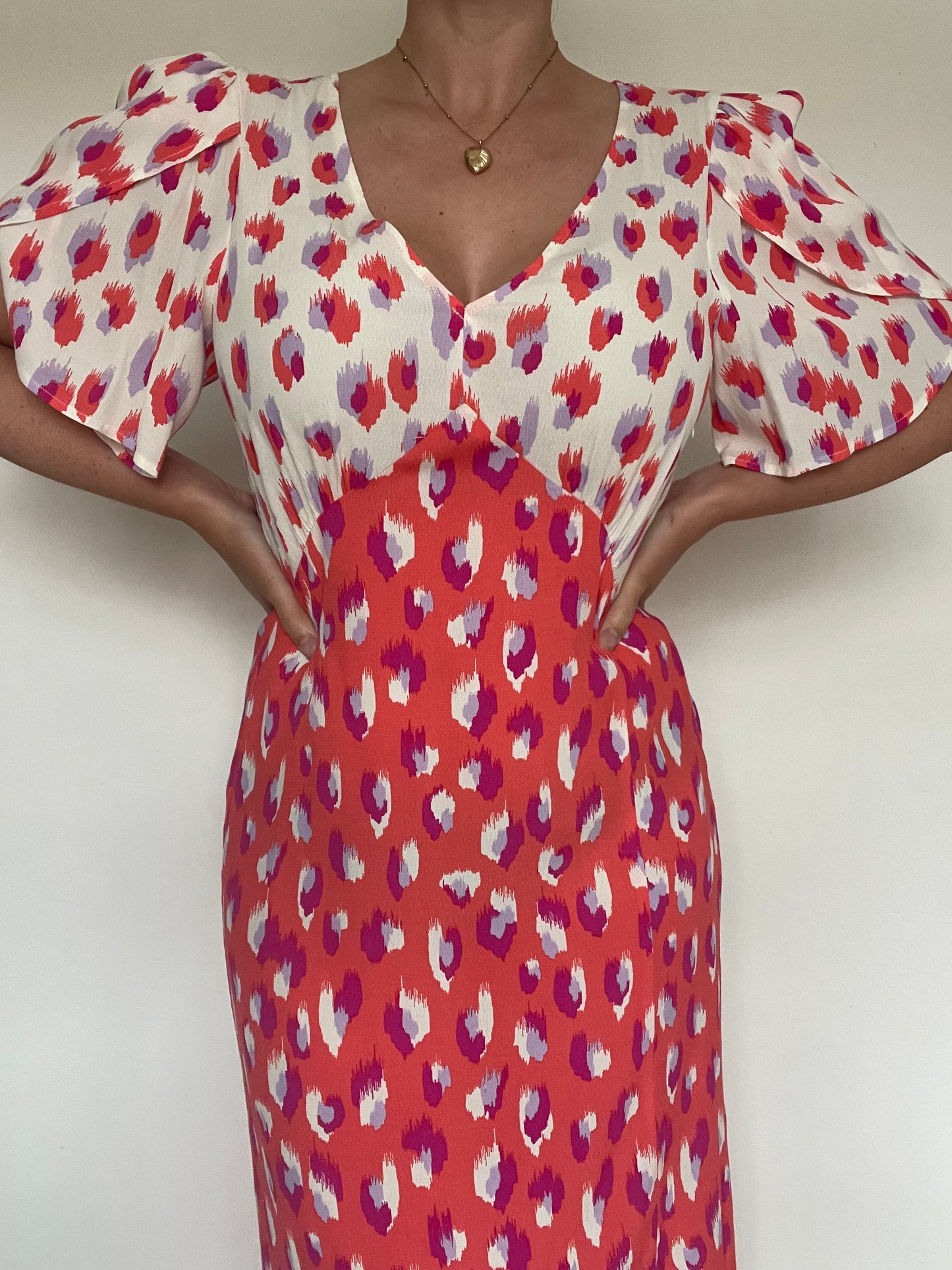 Love & Roses Dress NEW - Size 12