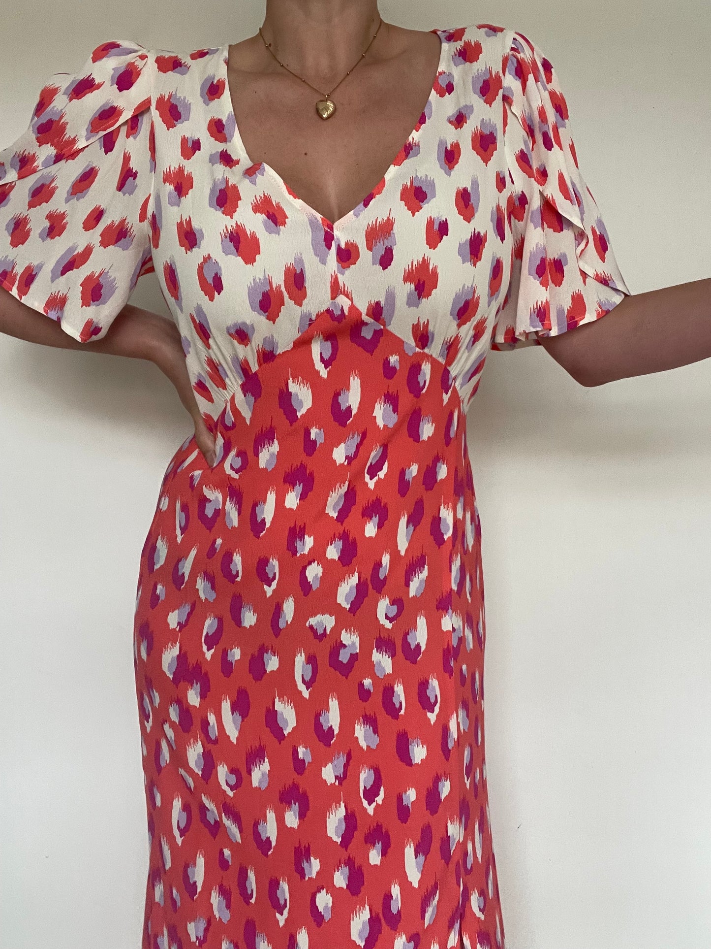 Love & Roses Dress NEW - Size 12