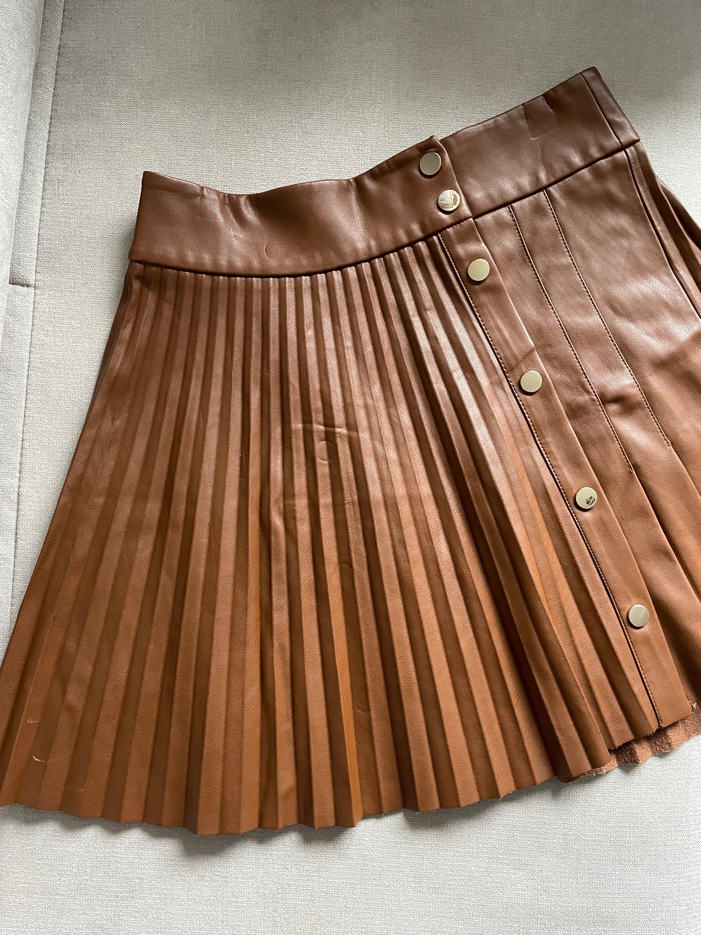 Zara Skirt - Size Small