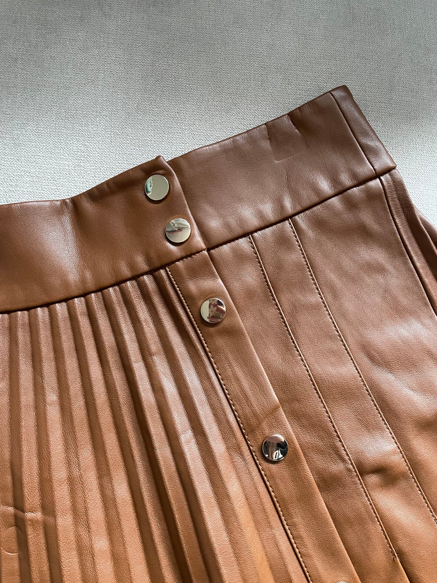 Zara Skirt - Size Small