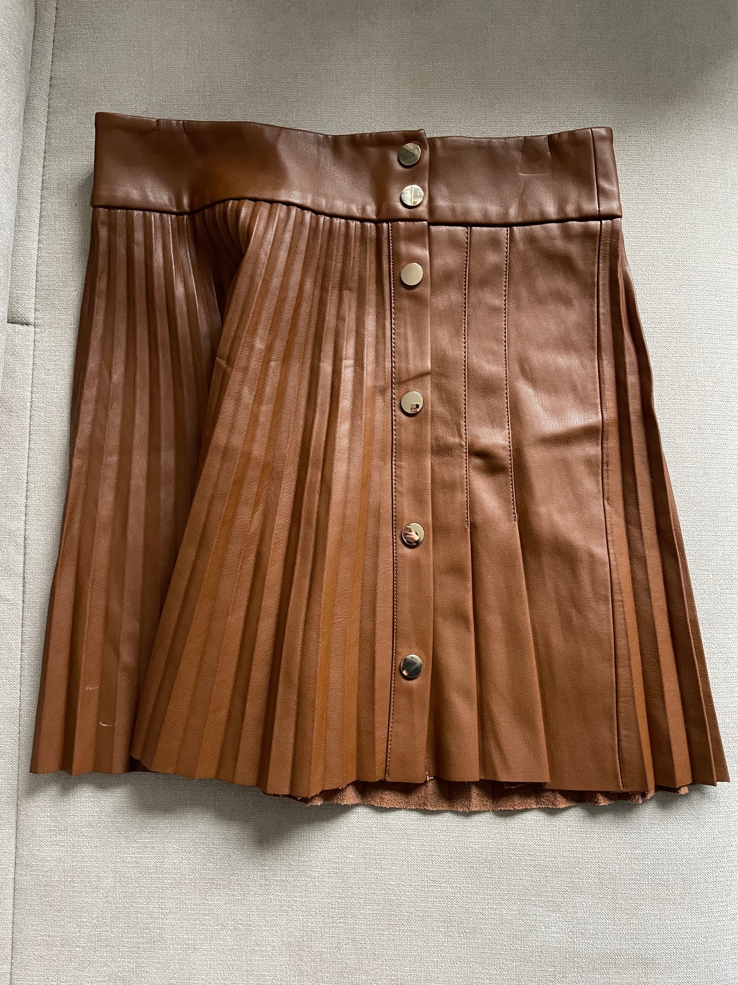 Zara Skirt - Size Small