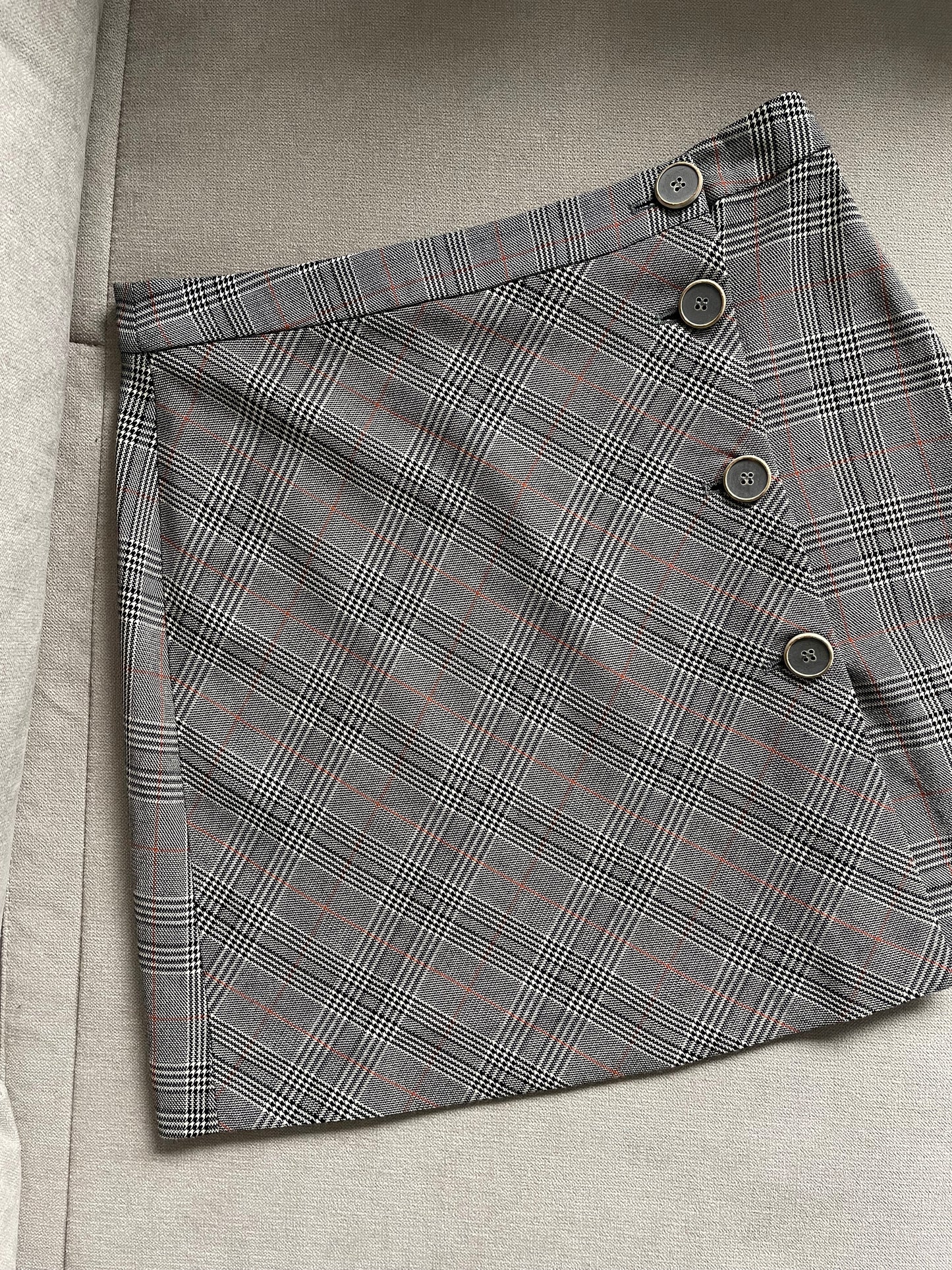 Zara Skirt - Size Small