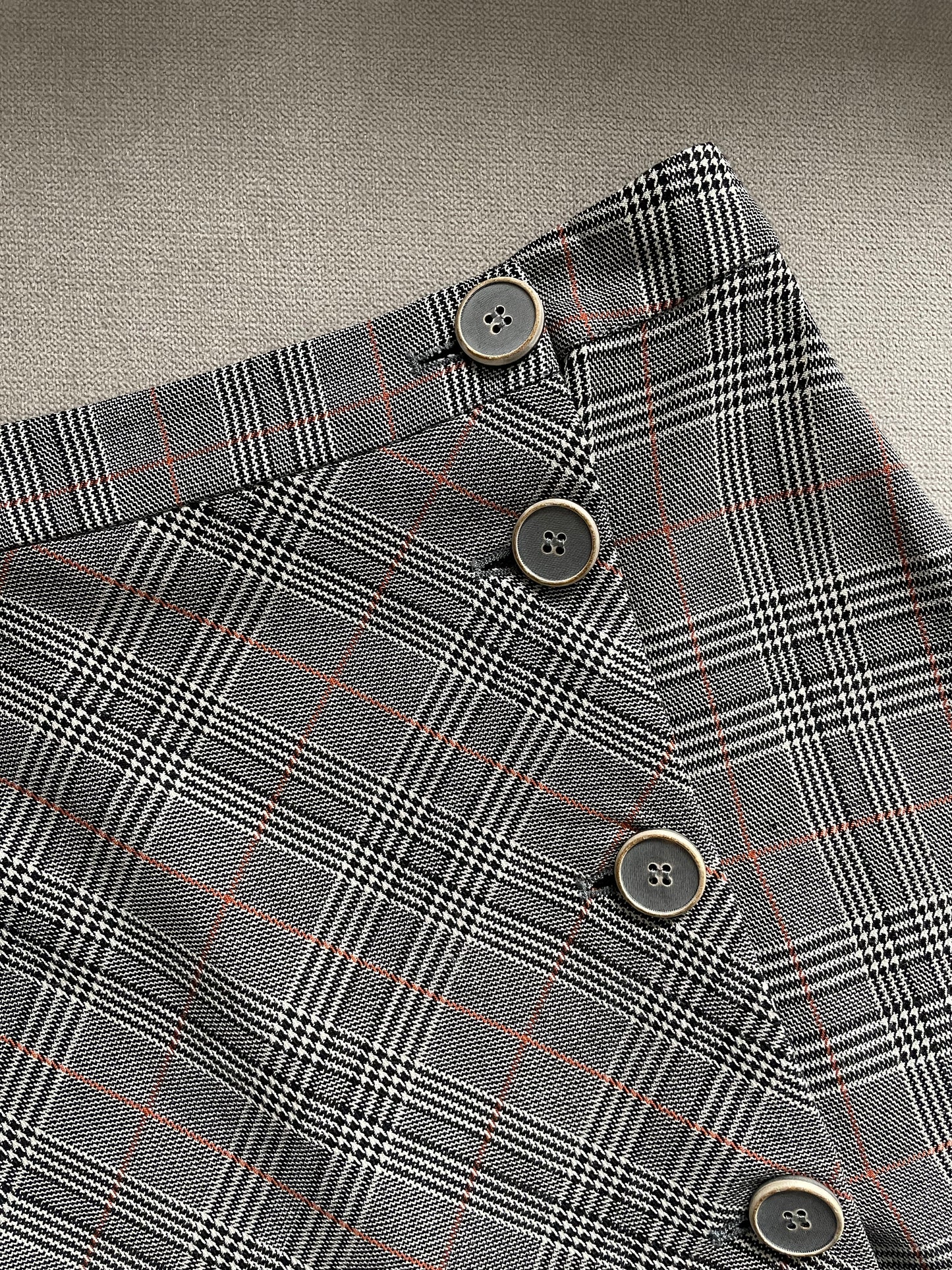 Zara Skirt - Size Small