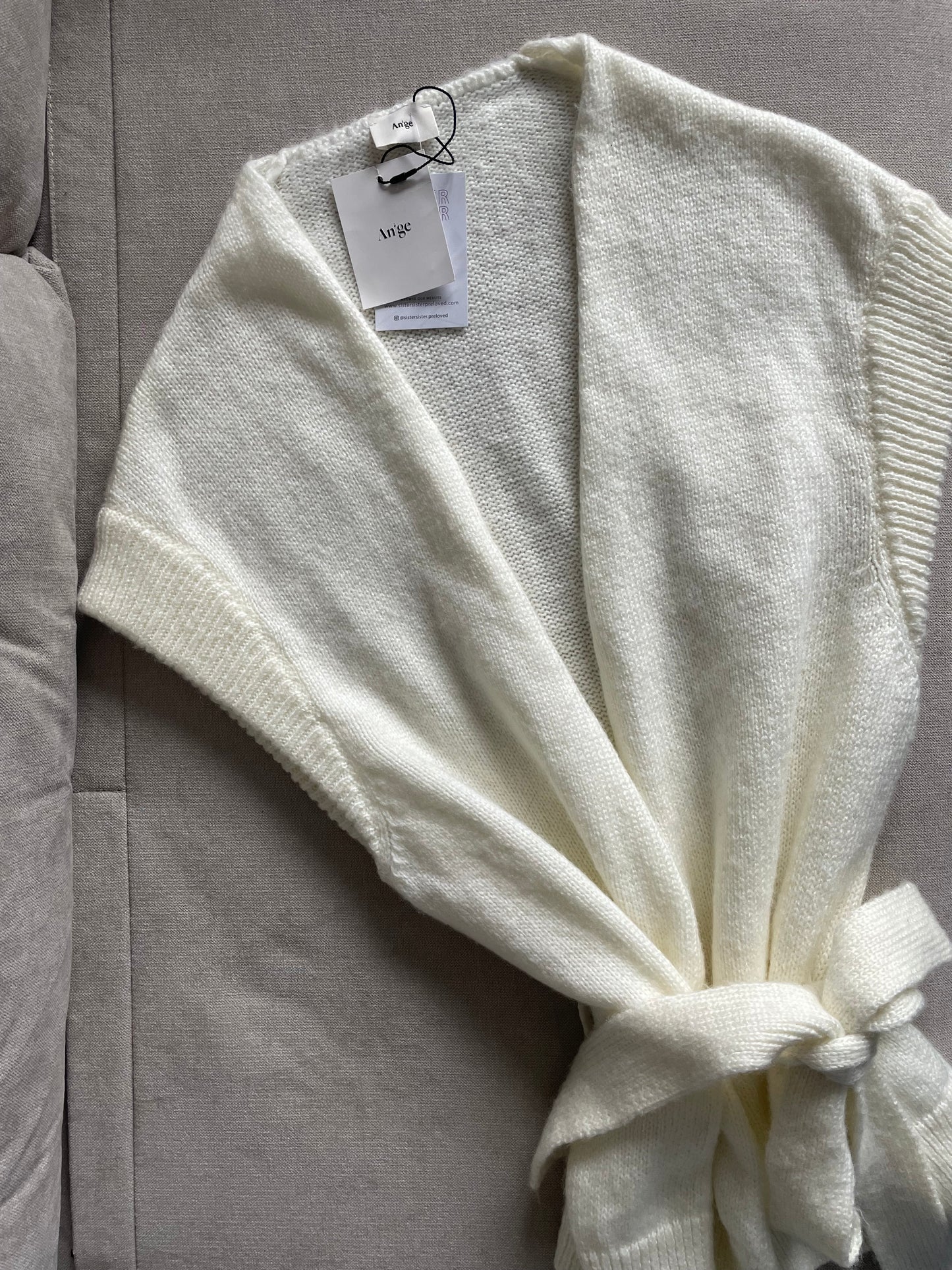 An'ge Knit NEW - One Size