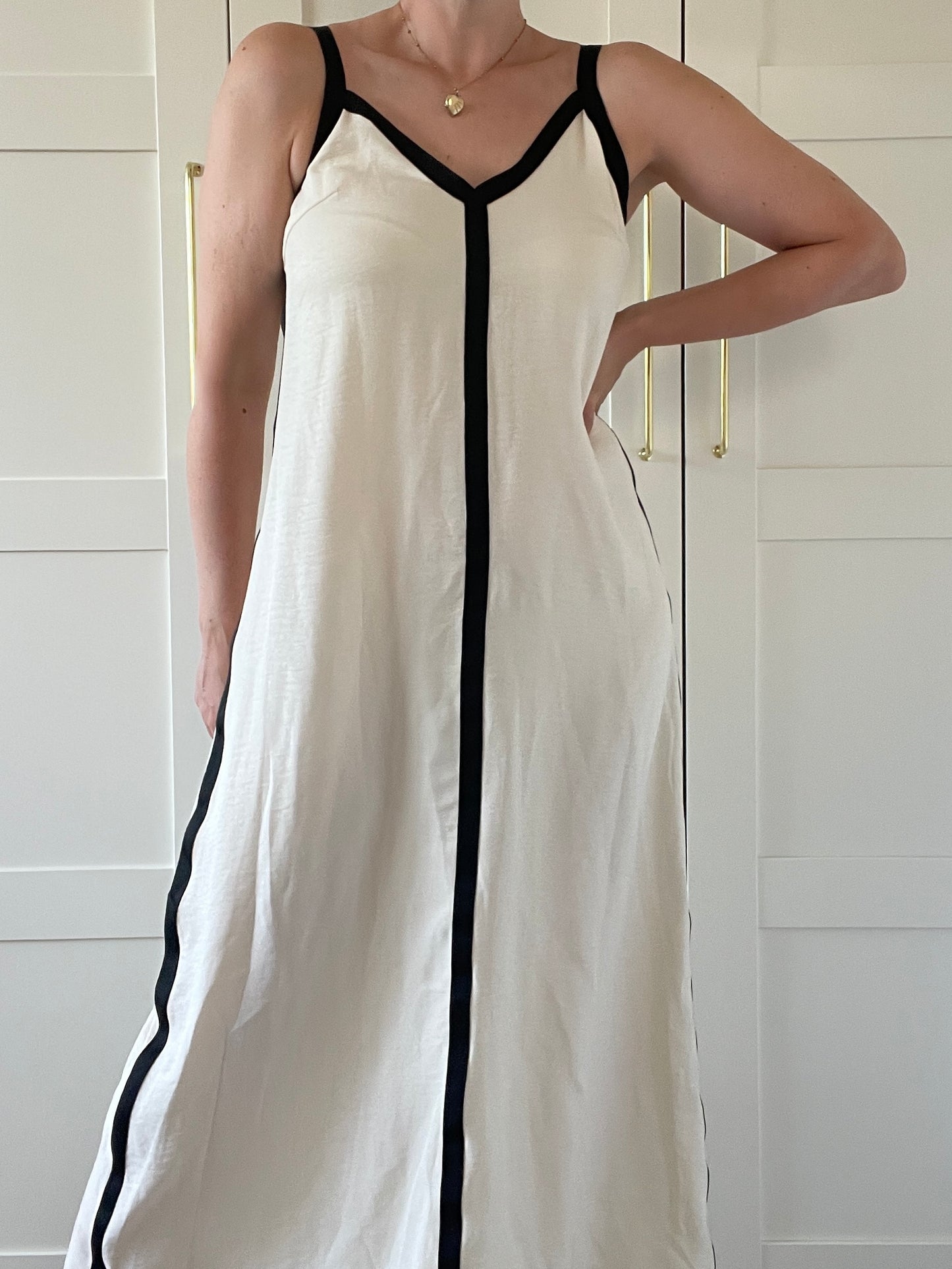 Dress - Size M